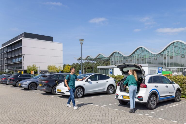 Rij jij elektrisch? Dan zijn we benieuwd naar jouw mening!